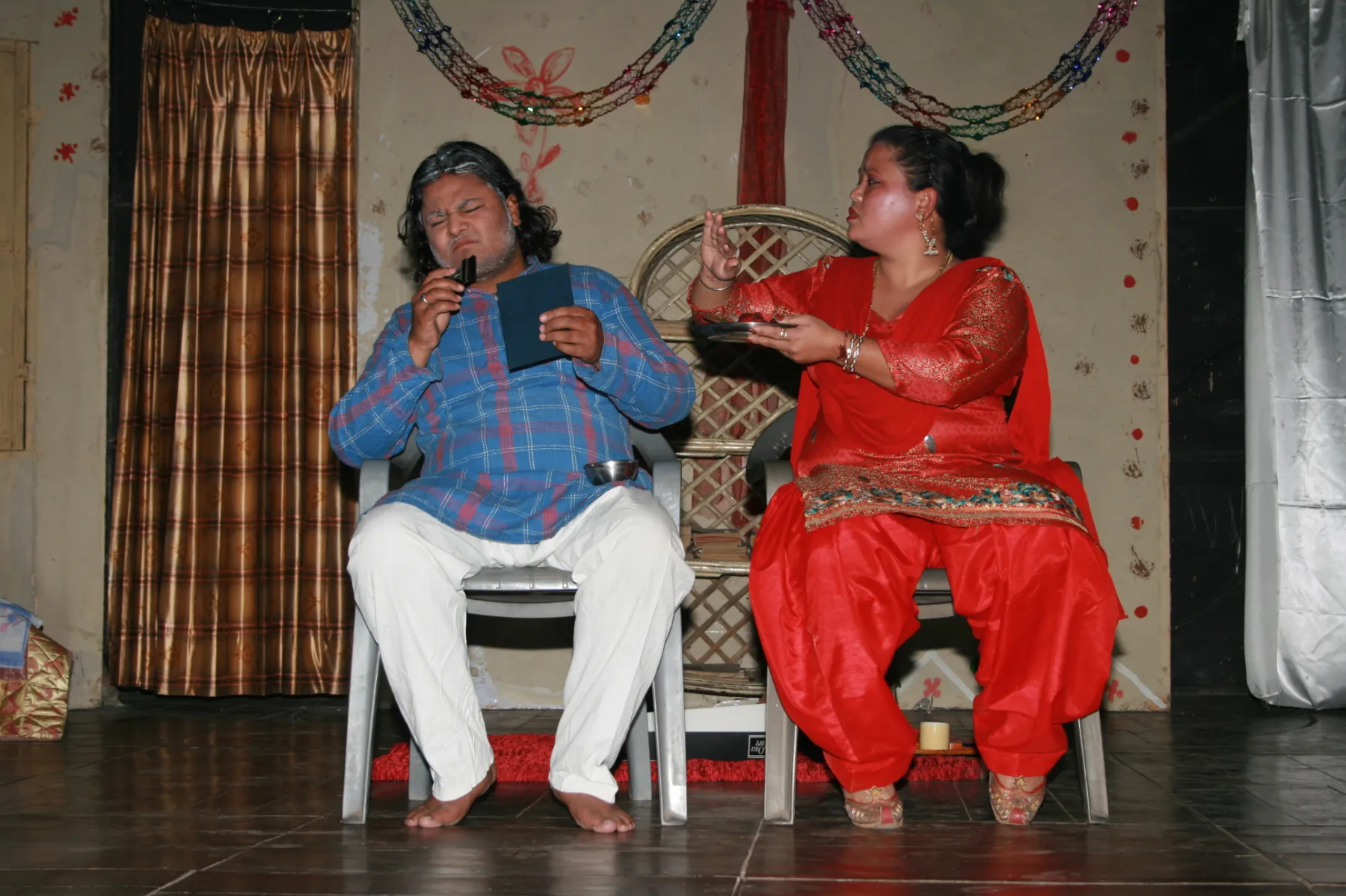The Khooh Bolda Hai cast performing for an audience